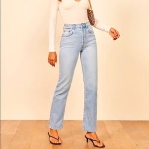 Reformation Cynthia Straight Leg High Rise Jeans - size 26 light wash